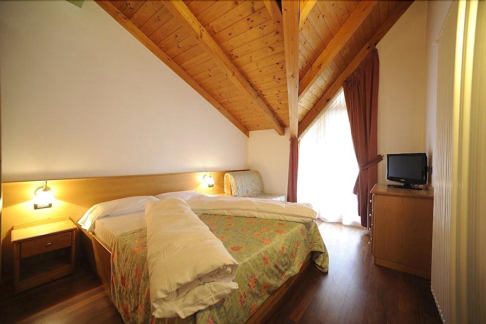 Kristall- Fiemme Holidays Aparthotel