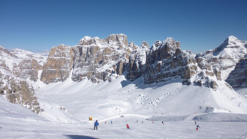 Aparthotel Kristall- Fiemme Holidays 3*